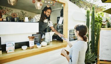 Earn a $900 Bonus This October With These Chase Business Cards