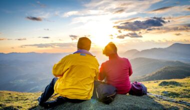 Social Security payroll tax cap rises to $184,500 in 2026