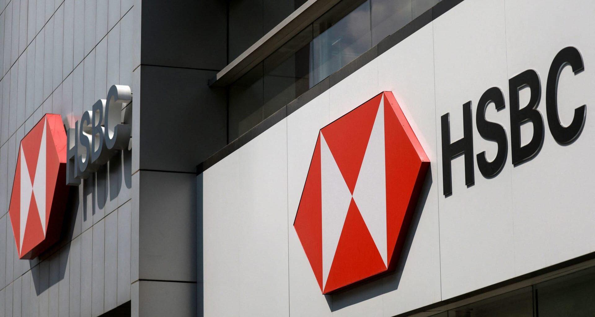 HSBC's third-quarter profit drops 14%, beats estimates
