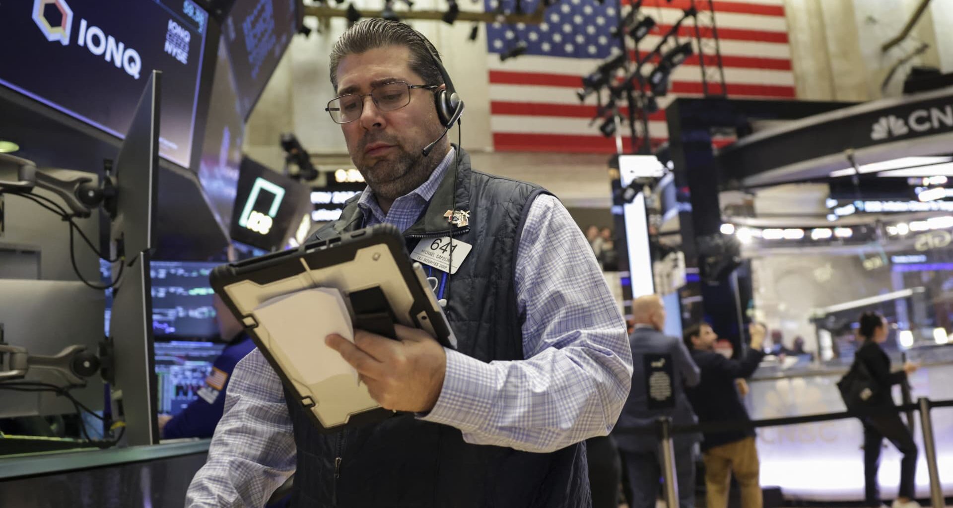 Wall Street to begin a historically strong month, but tariffs and more earnings loom