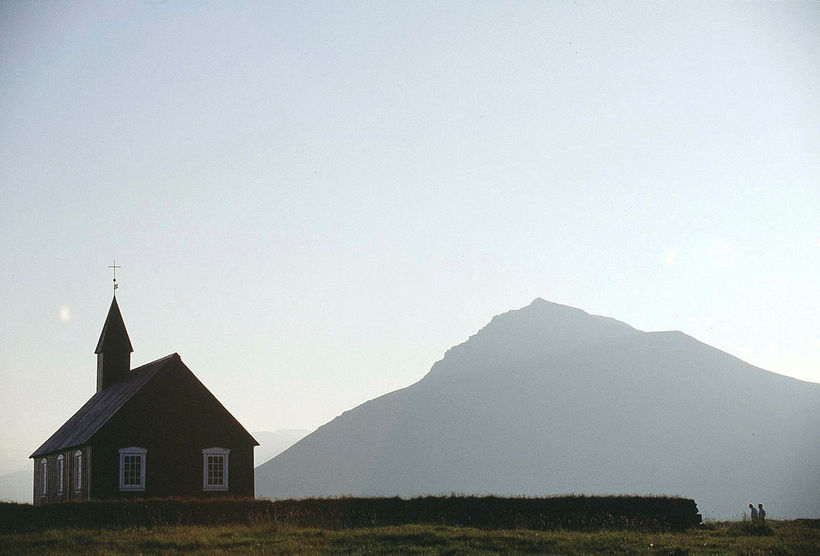 Here you can see Búðakirkja on the Snæfellsnes Peninsula. Axlar-Björn …