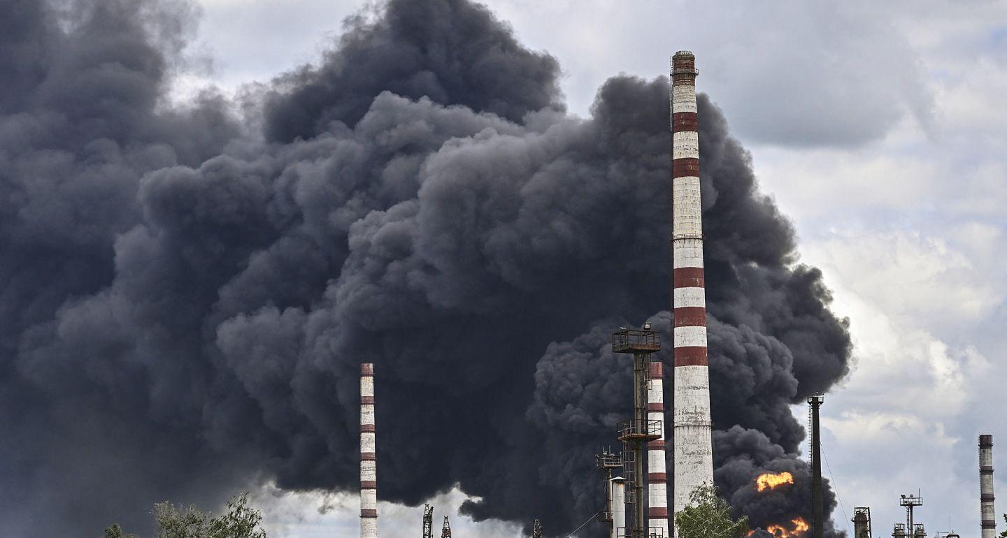 Have Ukrainian Drones Really Knocked Out 38% of Russia’s Oil Refining Capacity?