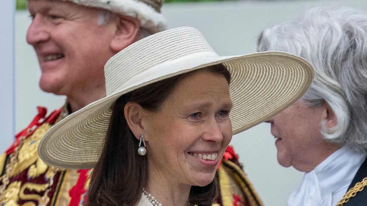 Lady Sarah Chatto, daughter of Princess Margaret, donates her artwork to Princess Eugenie's charitable cause