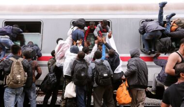 Croatian Artist Documents ‘Dehumanisation’ of Migrants on EU’s Frontier