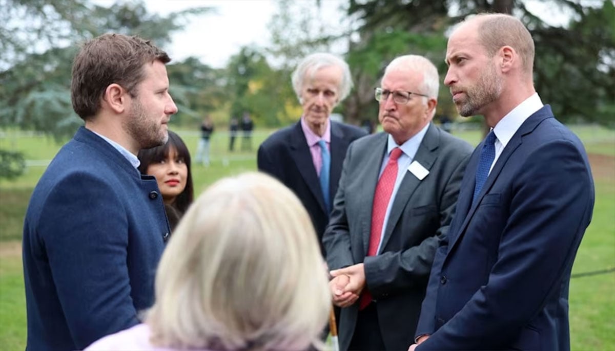 Prince of Wales champions aid workers