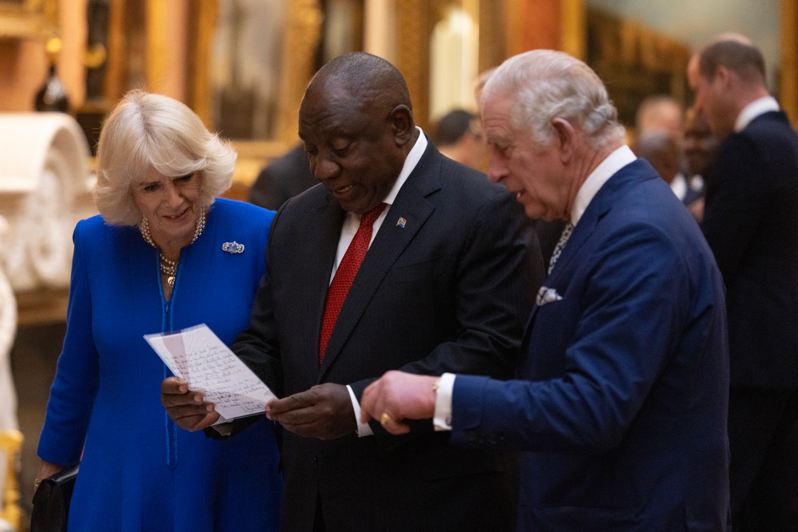 The Queen wearing the brooch in 2022 alongside South African President Cyril Ramaphosa during a state vist with South Africa