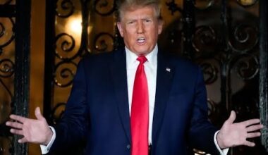 Trump dealt FATAL BLOW amid shutdown fight