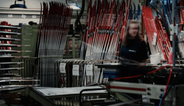 How Global Economics Could Shape the 2025–26 Ski Season – FasterSkier