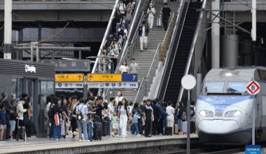 South Korea sees travel surge on first day of Chuseok holiday-Xinhua