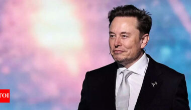 Elon Musk is ‘wrong’ on robots, says Mark Cuban who calls him ‘very smart and ahead of the curve’