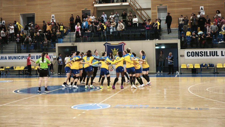 Handbal feminin: Corona Brașov, victorie dramatică în Liga Florilor