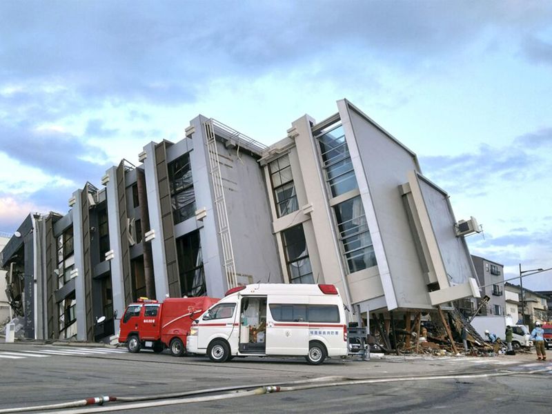 Earthquake of magnitude 6.0 rocks Japan