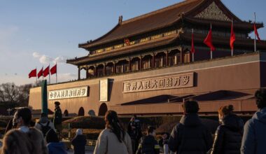 China Hawks Wary Over Trump’s Push for Trade Deals, Tech Influence