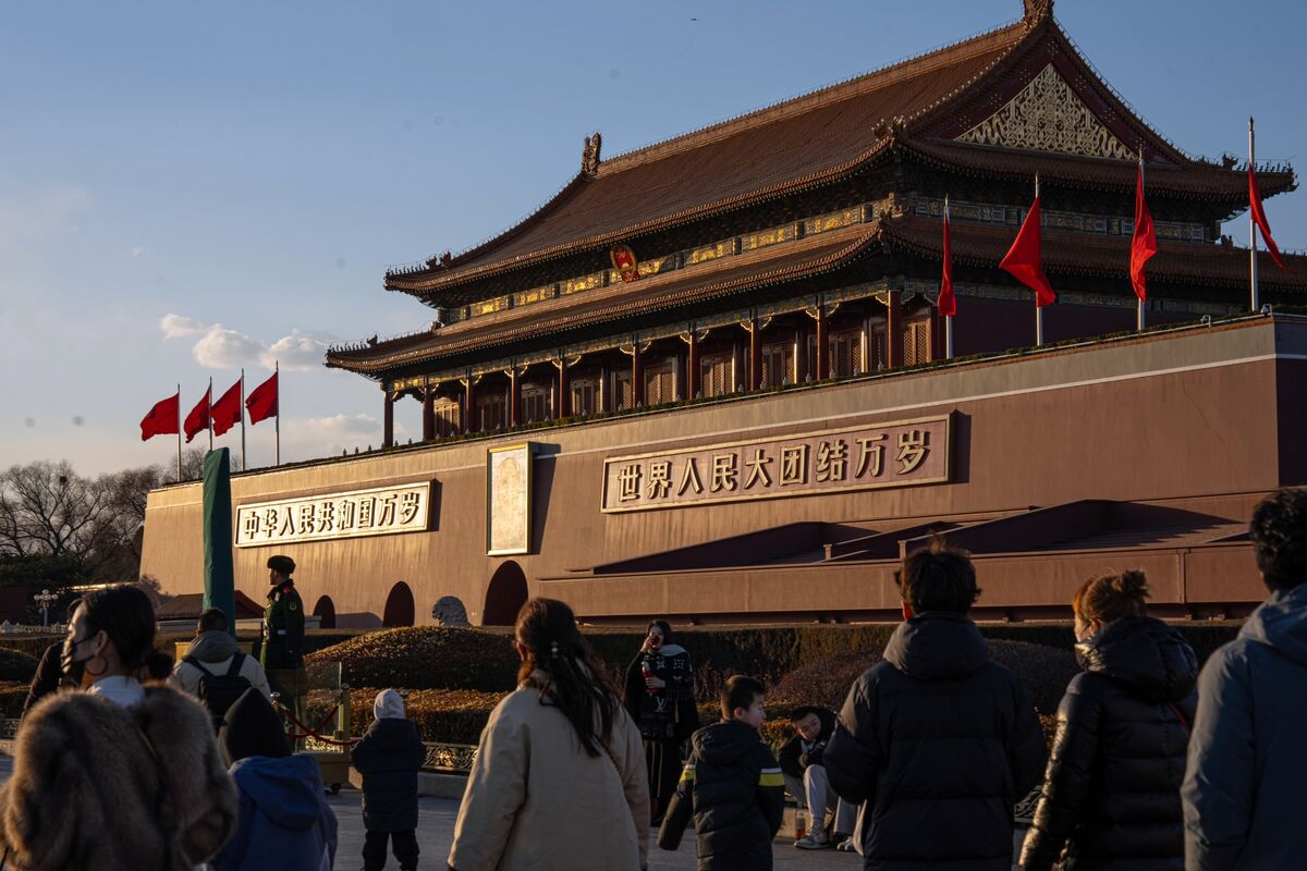 China Hawks Wary Over Trump’s Push for Trade Deals, Tech Influence