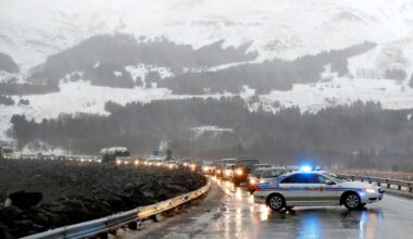 Six taken to hospital after accident on Jökuldalsheiði