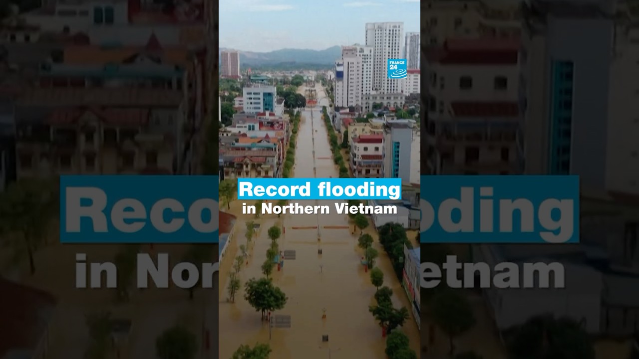 Record flooding in Northern Vietnam 🇻🇳• FRANCE 24 English