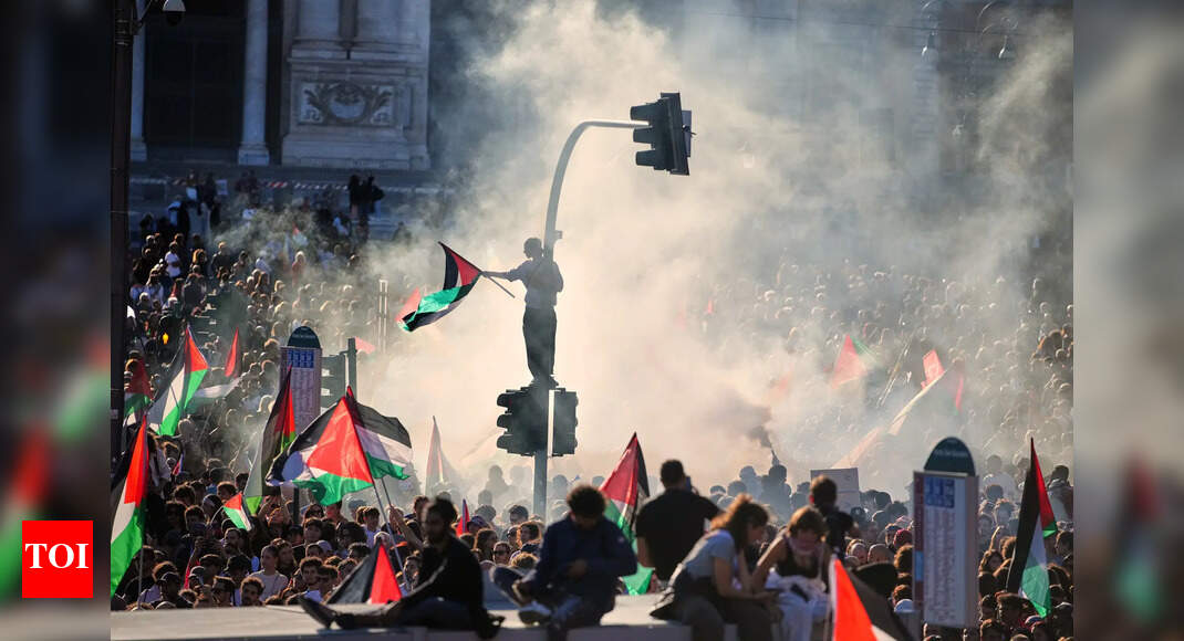 Italy face tense World Cup qualifier against Israel amid massive pro-Palestinian protests | Football News