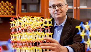 Who is Omar Yaghi, scientist born to Palestinian refugees who won the 2025 Nobel Prize in Chemistry