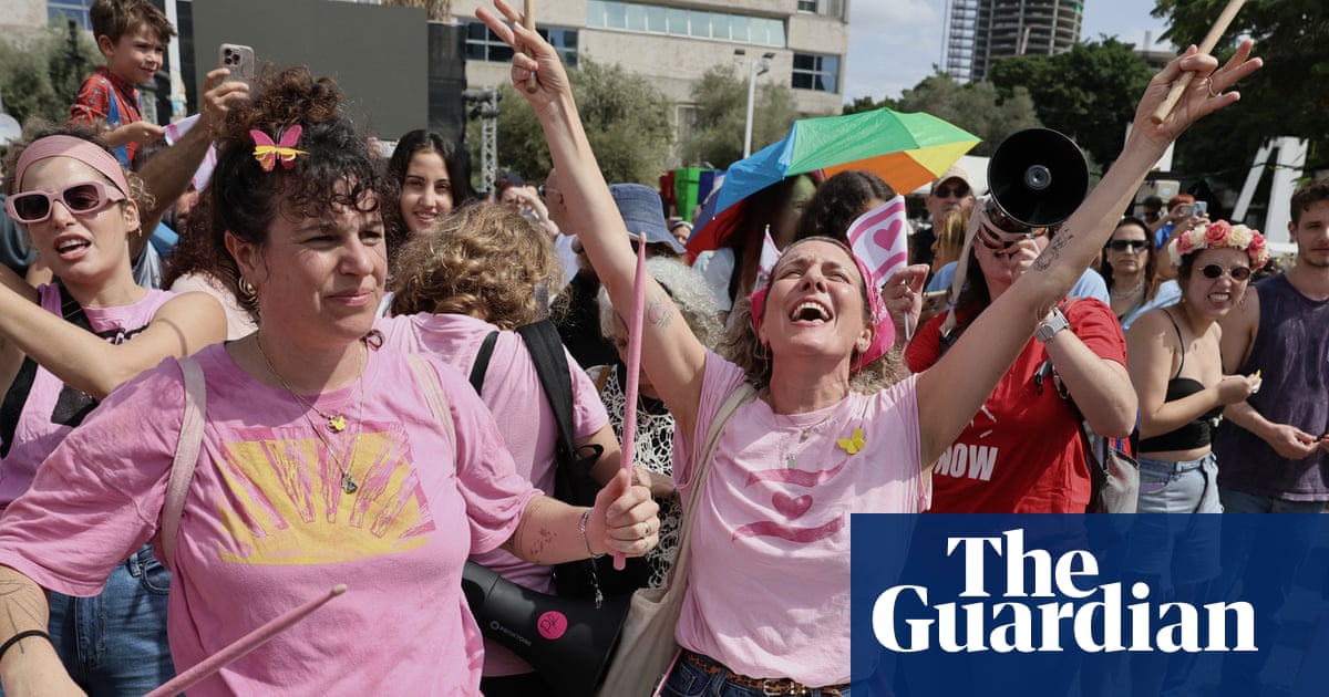 ‘It feels like a dream’: protests come to end as Israelis sing in ‘hostages square’ | Israel-Gaza war