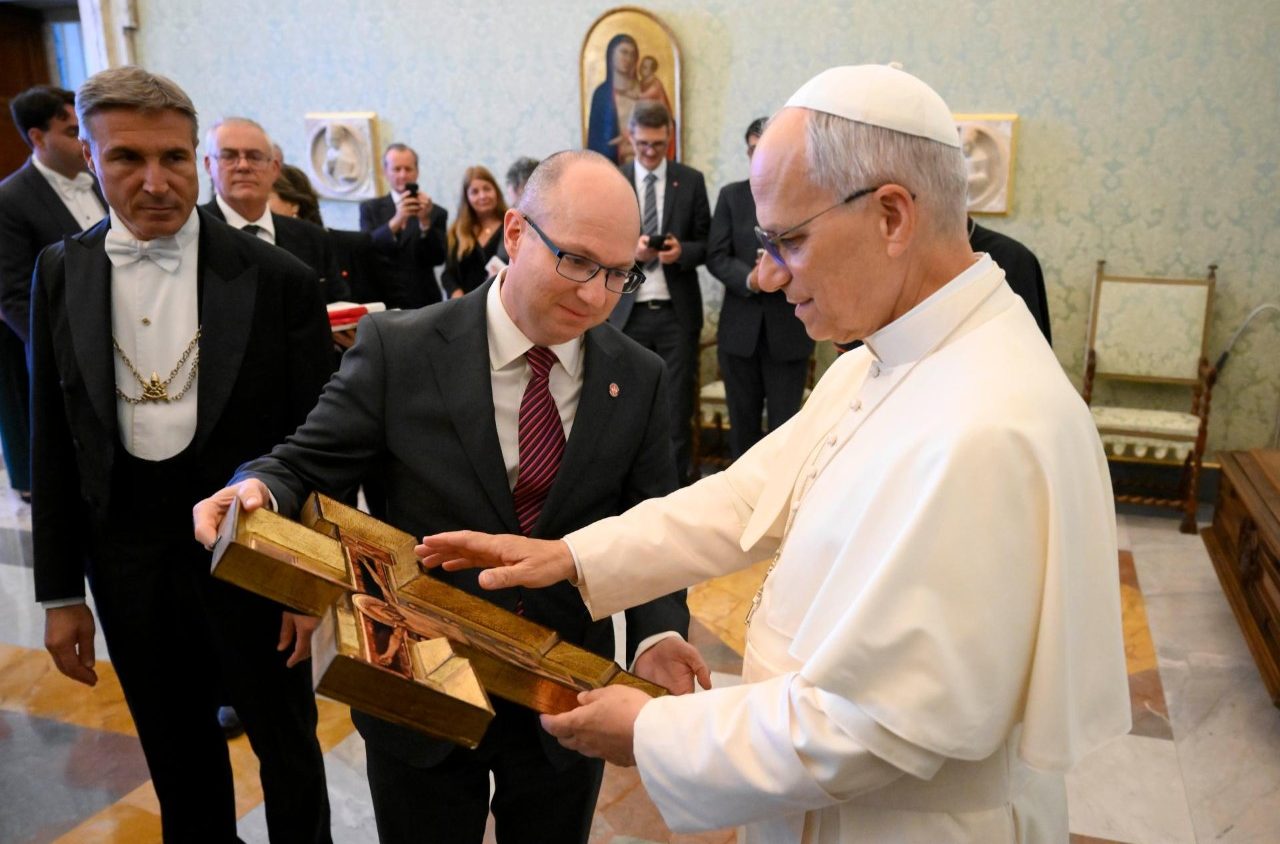 Pope: Religious freedom an ‘essential element to seek and live truth’