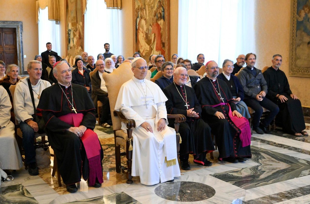 Pope Leo meets with group of Italian hermits in Rome for Jubilee