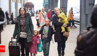 Why are millions fleeing the UK? Here's why the country is seeing 'mass migration'