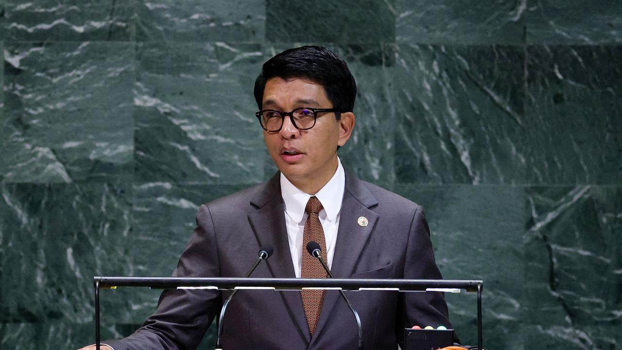 Madagaskars Präsident offenbar ausgeflogen | tagesschau.de