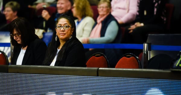 Silver Ferns selector resigns, backs sidelined Taurua: 'World class'