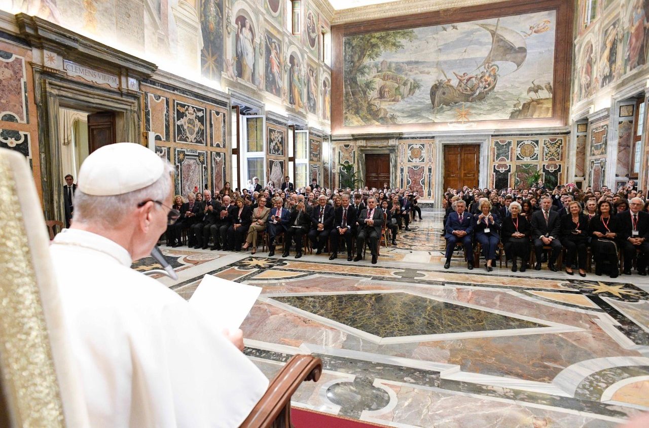 Pope: Vatican diplomacy a way to let Christ shine forth in humility