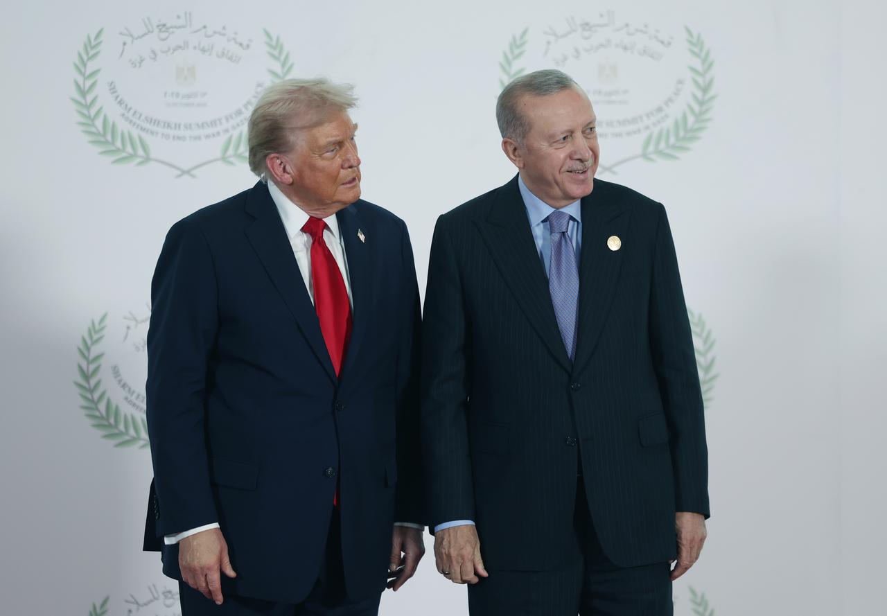 President Recep Tayyip Erdogan (R) and US President Donald Trump (L) greet each other ahead of the Sharm El-Sheikh Peace Summit in Sharm El-Sheikh, Egypt, Oct. 13, 2025. (Photo via Turkish Presidency/Mustafa Kamaci)