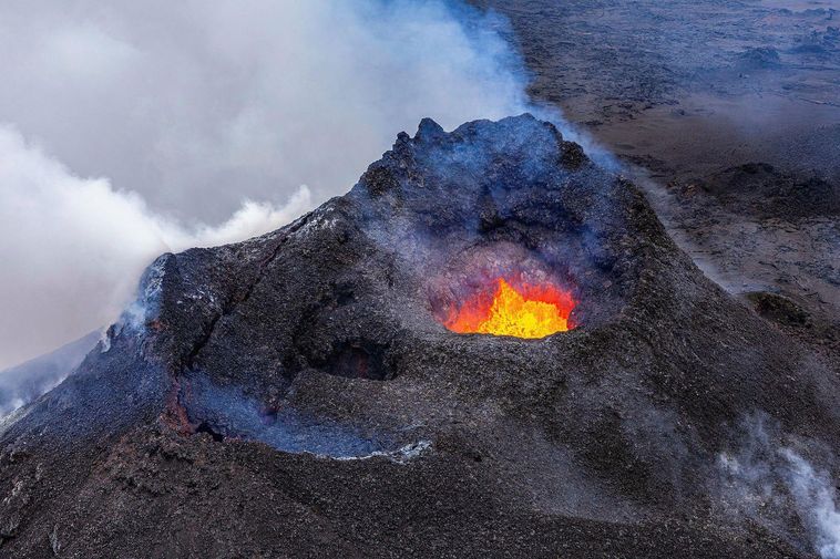 Magma volume now greater than before the last eruption