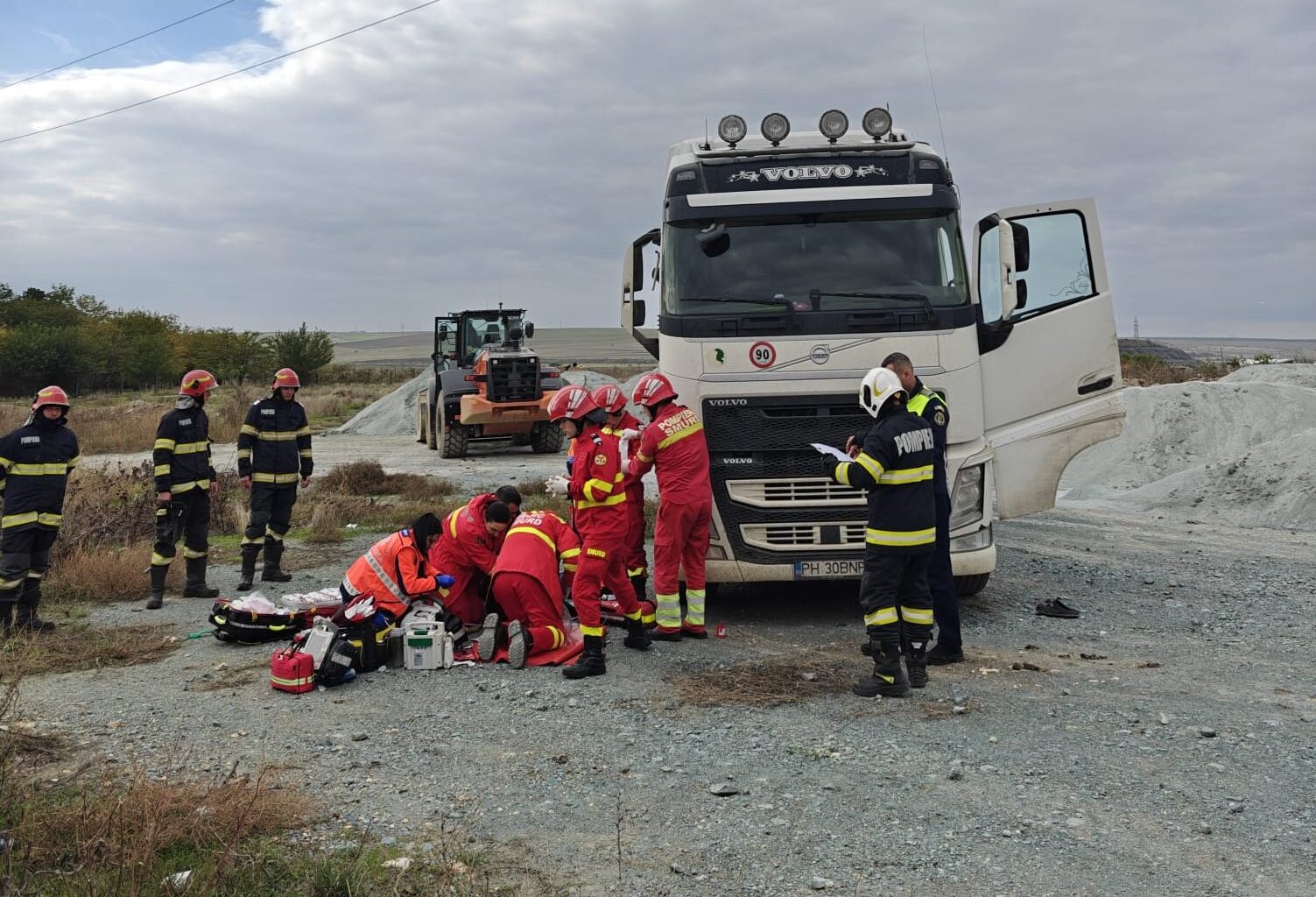 Accident rutier urmat de incendiu, cu o victimă inconștientă, în localitatea constănțeană Satu Nou - Știri Constanța - Radio Constanța