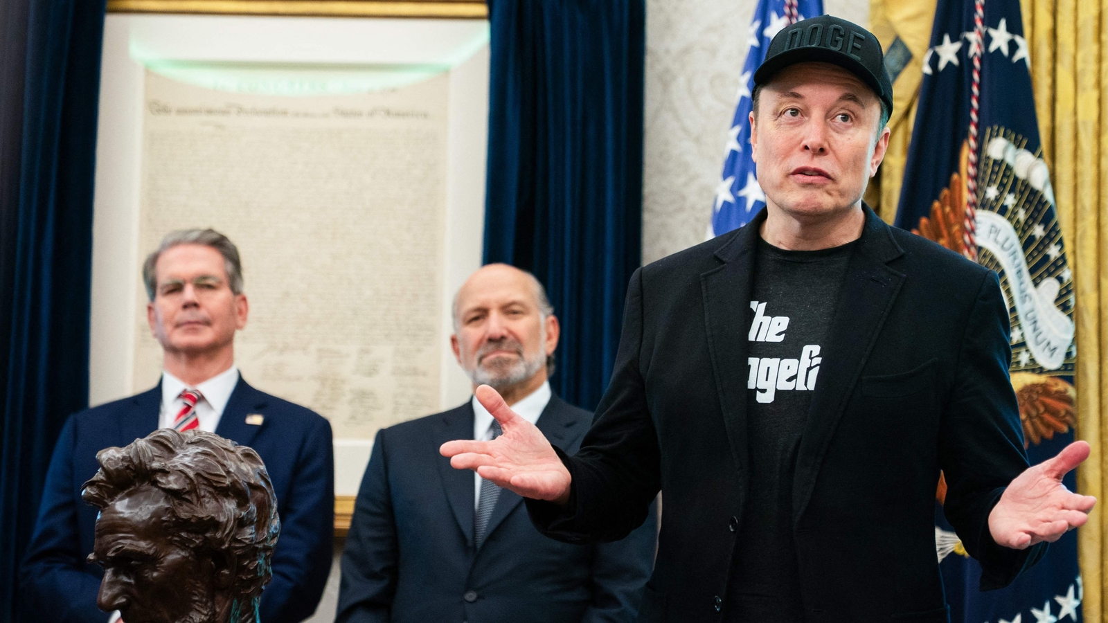 Elon Musk’s black eye fuels rumors: Did Scott Bessent or Stephen Miller throw a punch?