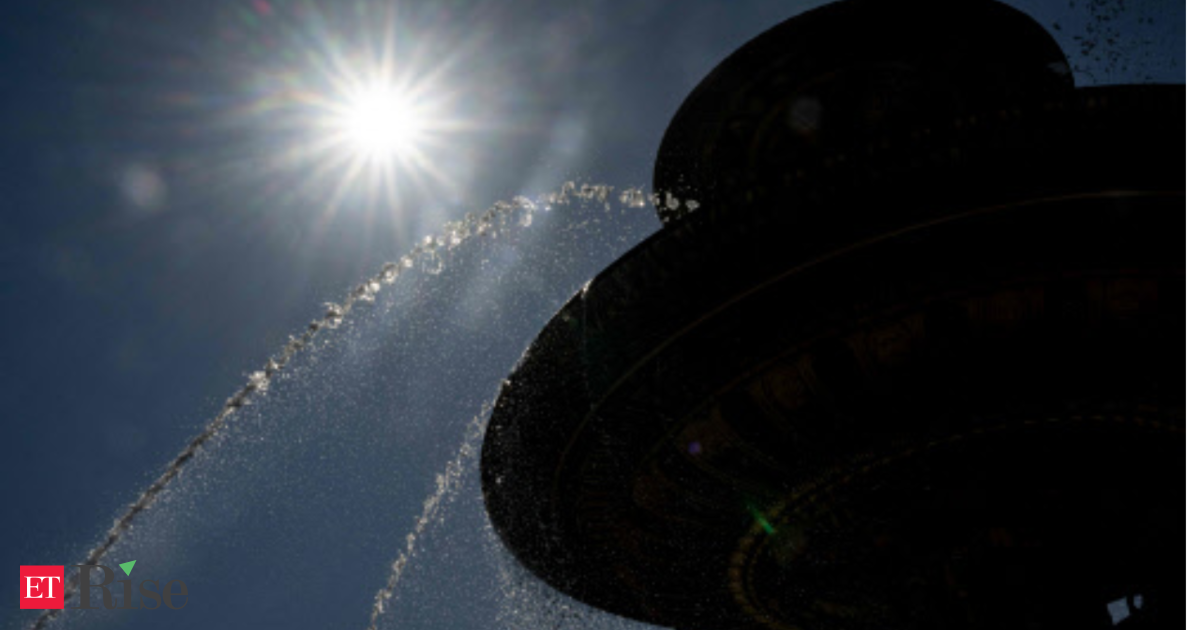 Paris pledges would curb extreme heat but climate goals at risk