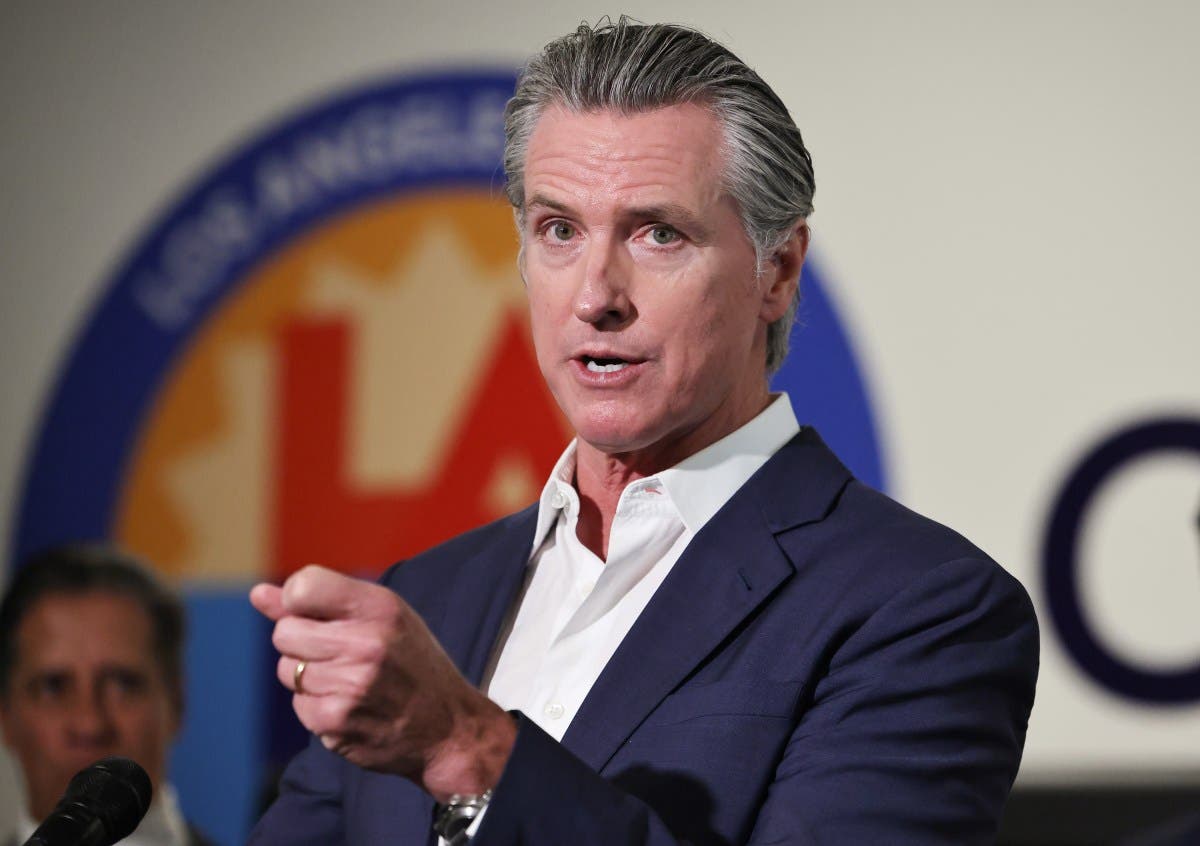 Gavin Newsom Gains Ground on JD Vance in 2028 Presidential Race: Poll %%page%% %%sep%% %%sitename%% Gavin Newsom gains ground on JD Vance in 2028 presidential race: poll
