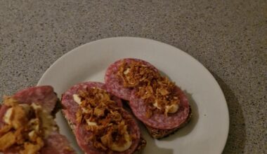 Så er der en lille overraskelse til ganen 23:22