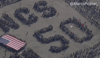 Protesters created a HUGE human sign on San Francisco’s Ocean Beach reading “No Kings YES on 50” to support California’s Prop 50 and stand up against Donald Trump’s fascist regime
