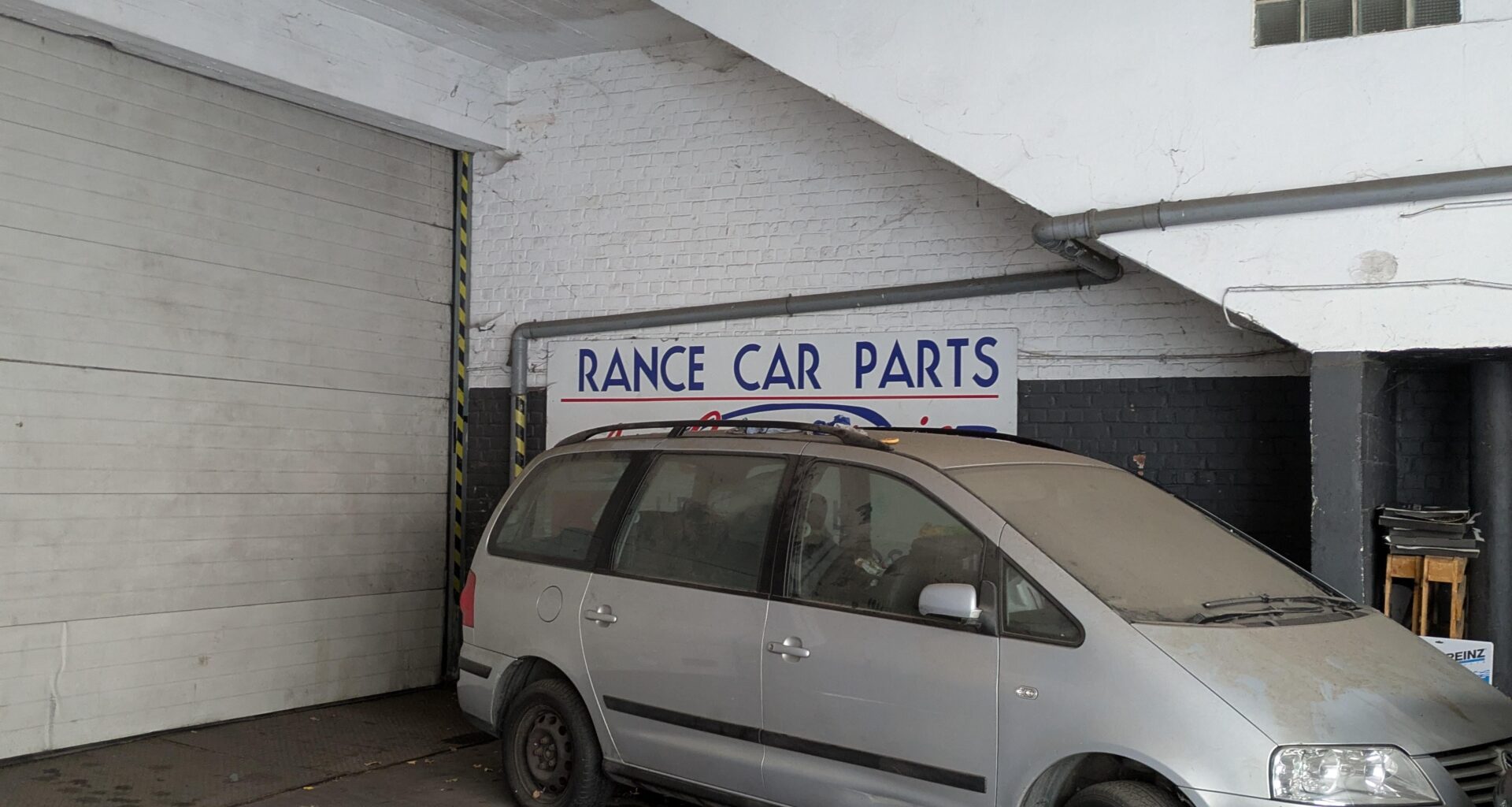 L'un d'entre vous a-t-il un garage près de chez moi ?