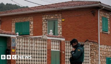 Jury selection begins in Spain 'love scam' debt triple murder trial