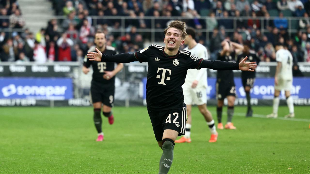 Bundesliga: Bayern gewinnen hitzige Partie in Gladbach