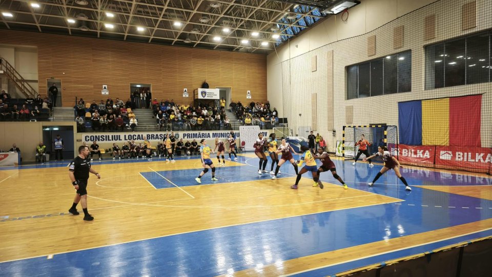 Handbal / Prima înfrângere din Liga Florilor pentru Corona Brașov