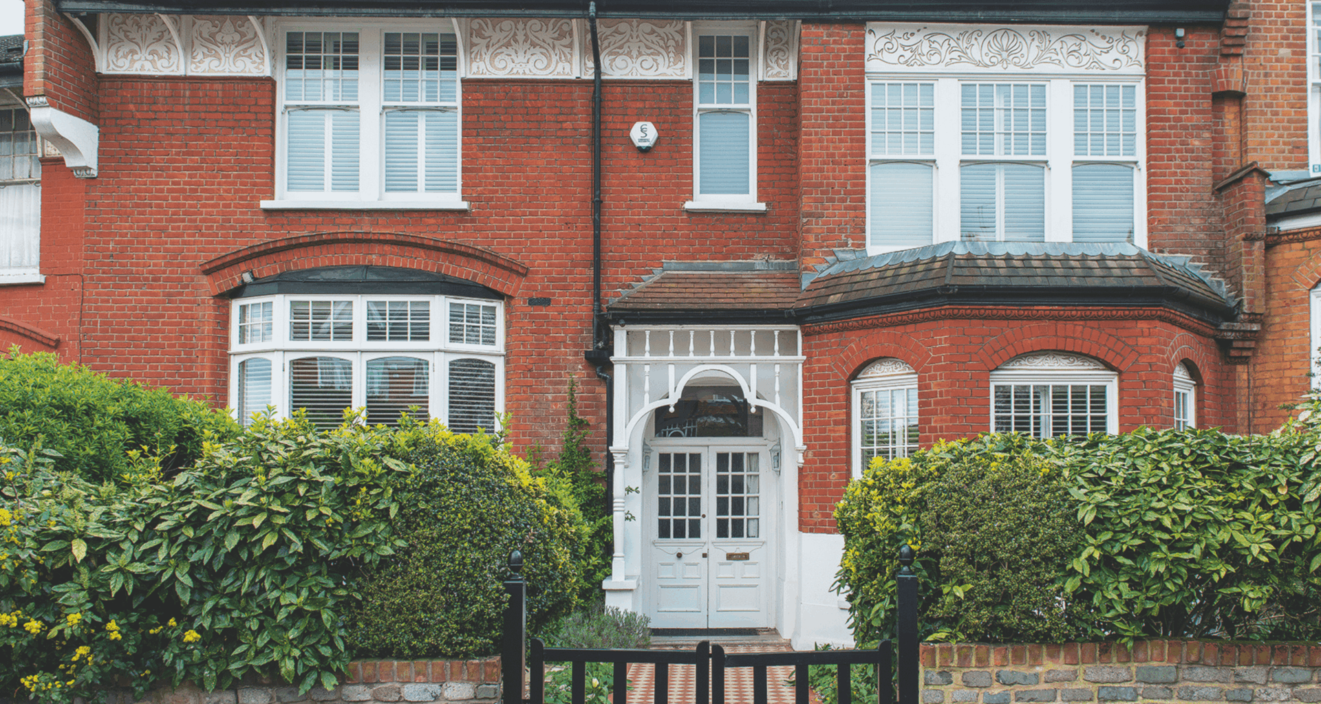 Awaab’s Law will force landlords to respond to damp and mould complaints within 24 hours – your rights as a renter and landlord explained