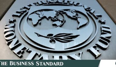 IMF team arrives in Dhaka today to review progress on loan conditions