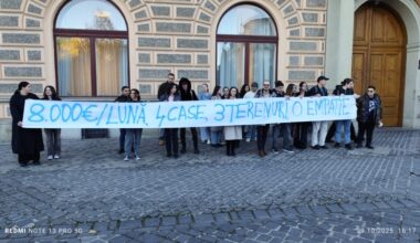 Protest în fața Rectoratului