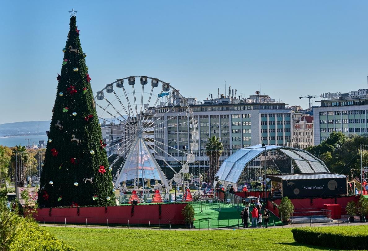 10 Christmas Markets In Europe With Lots Of Sunshine