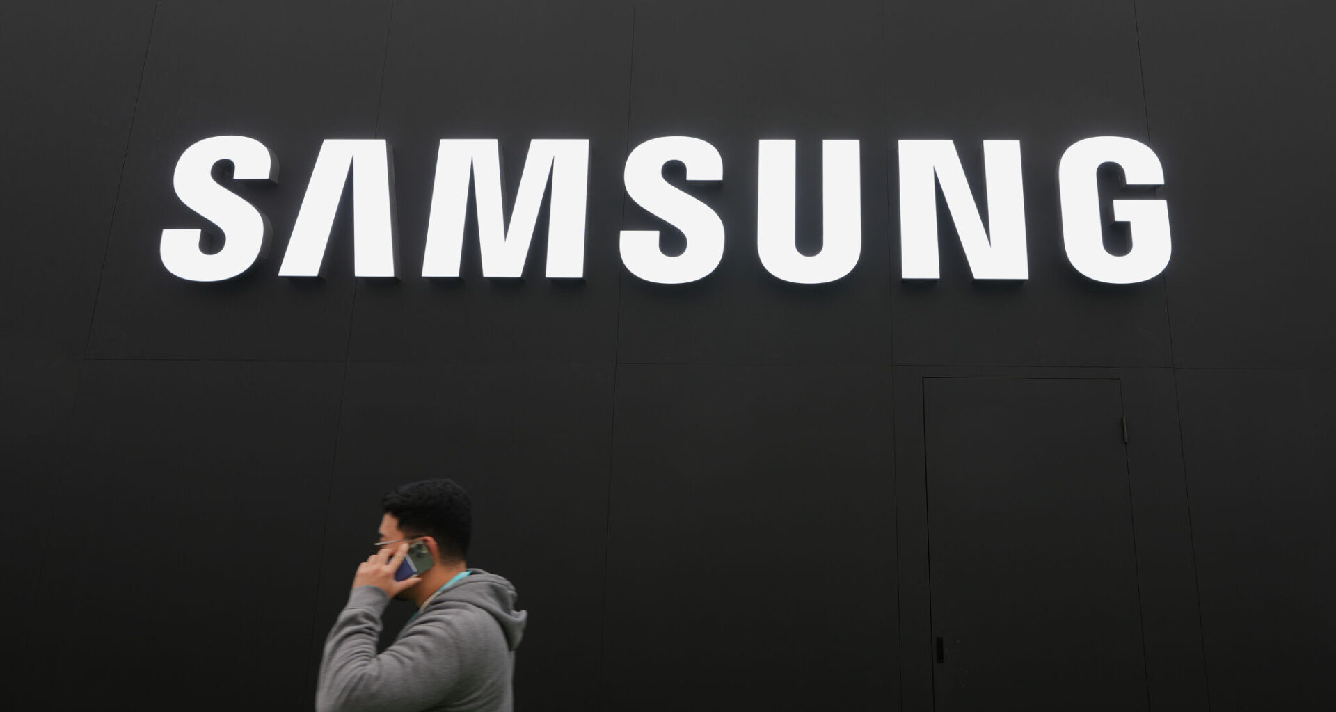 Samsung profit surges as demand for AI drives chip business