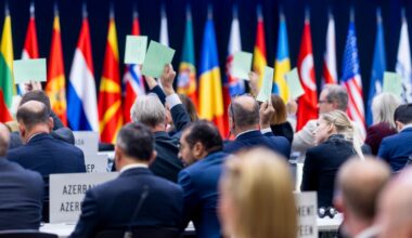 Pourquoi la Suisse participe à l’Assemblée parlementaire de l’OTAN