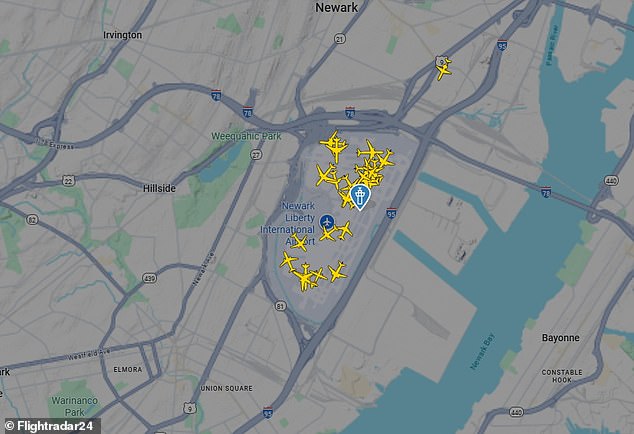Newark Airportnyc airports 15246121 travel chaos live blog tues 9:30 am est