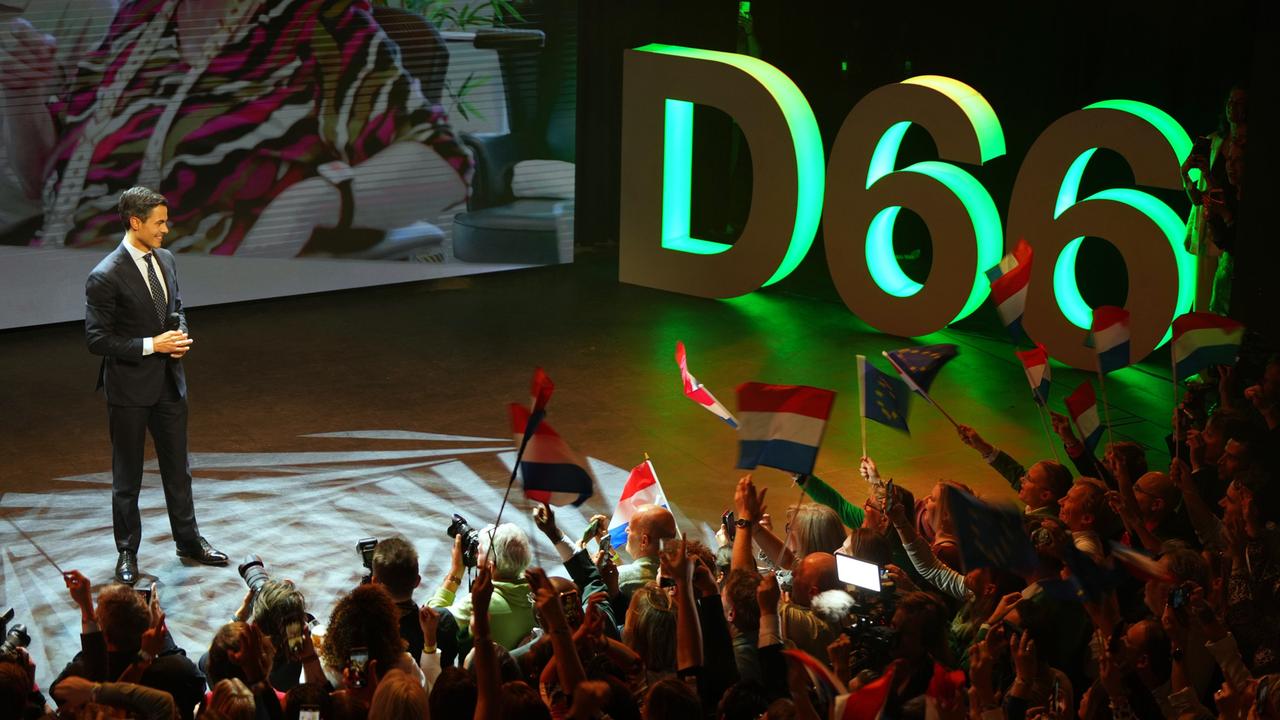 Linksliberale gewinnen Parlamentswahl in den Niederlanden