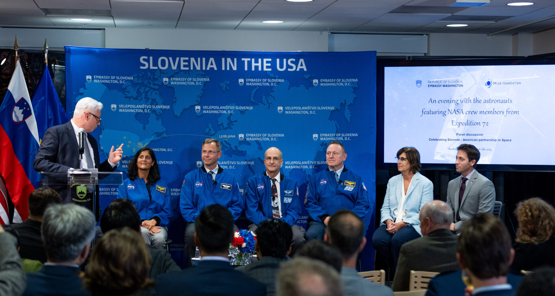 Astronauts discuss space travel at Slovene Embassy-NASA panel
